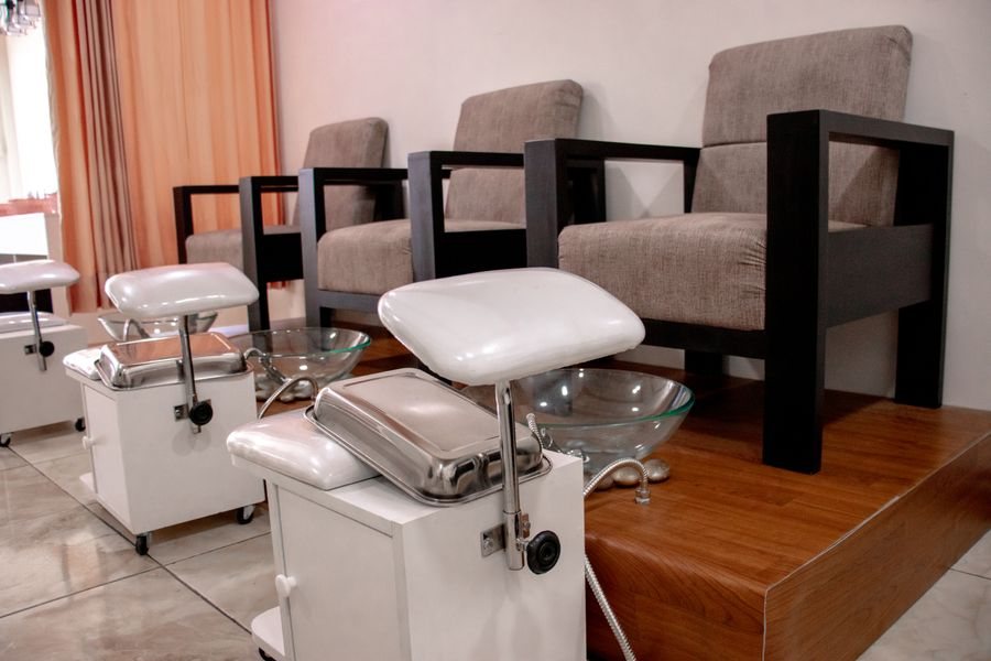 Pedicure lounge