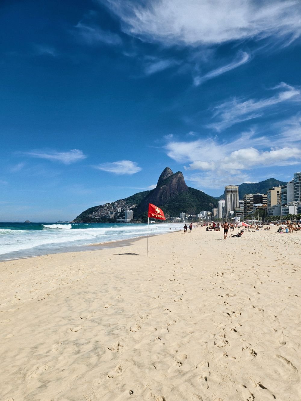 Leblon and Dois Irmãos
