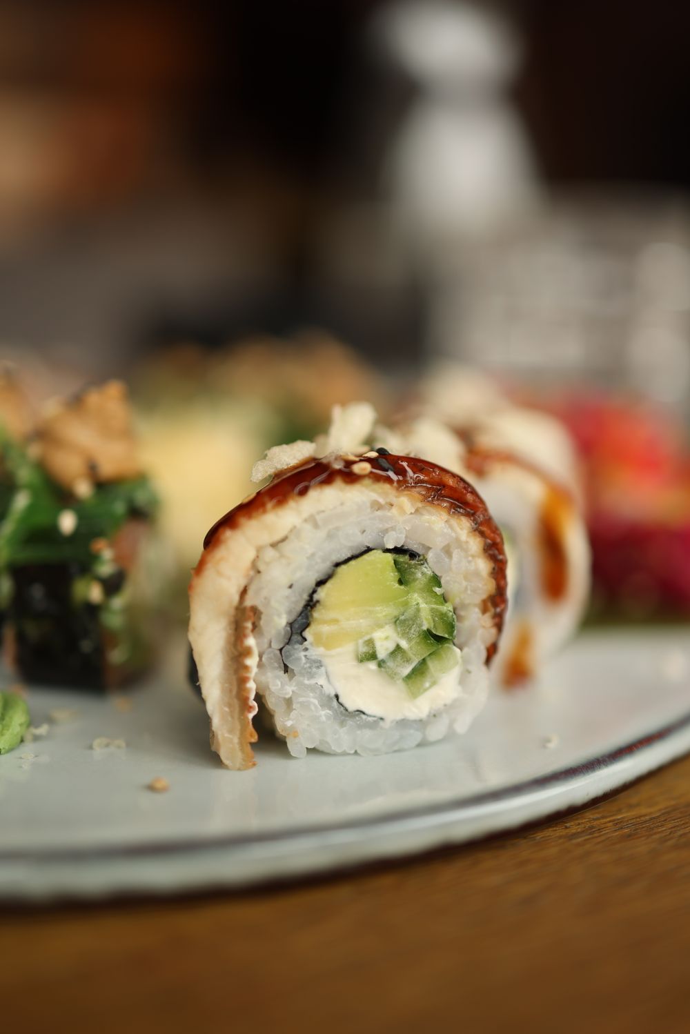 Eel and avocado roll